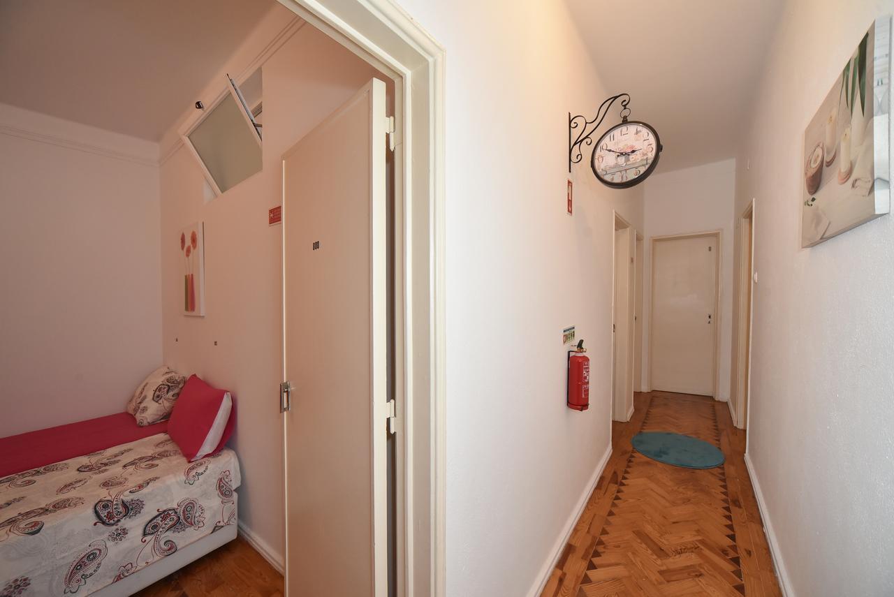 Star Hostel Лісабон Екстер'єр фото